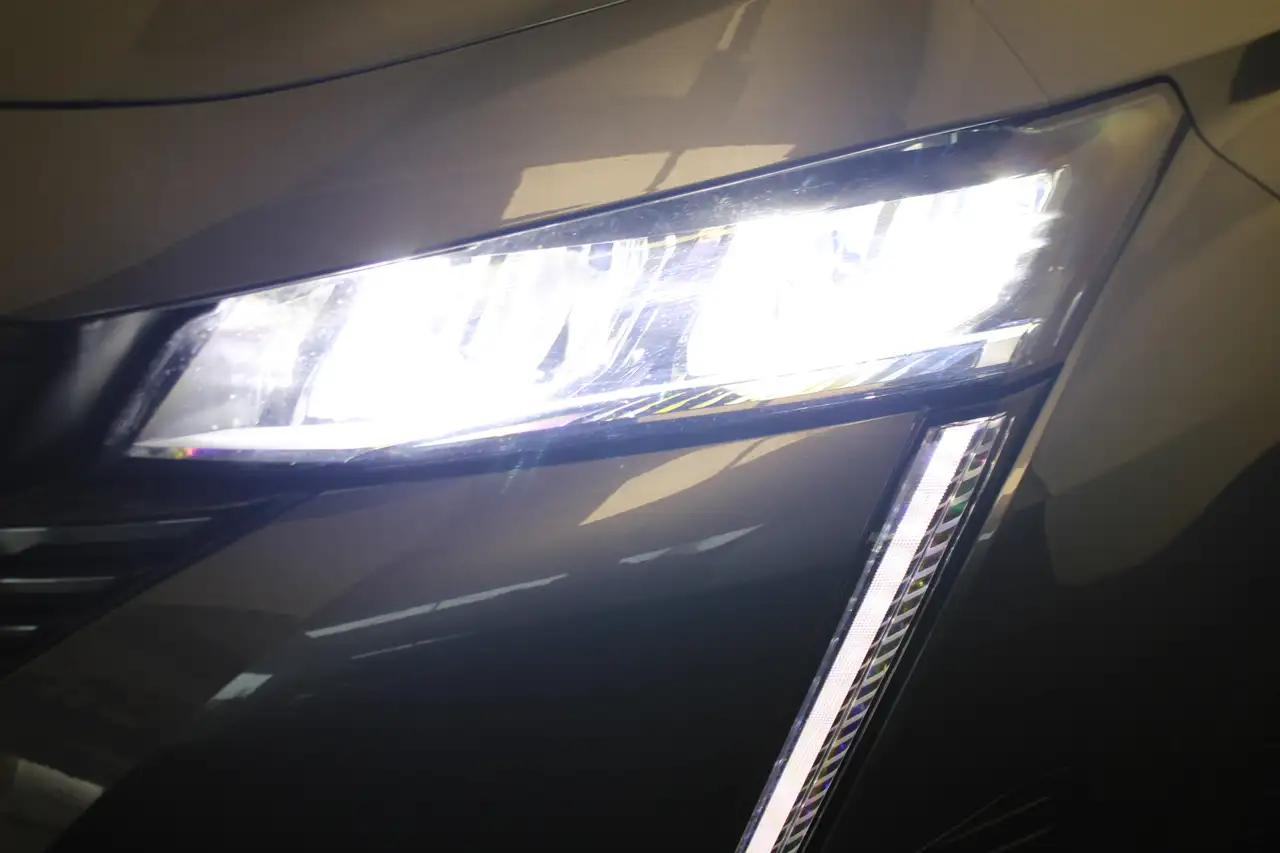 Peugeot 308 SW 1.2 PureTech Allure 14
