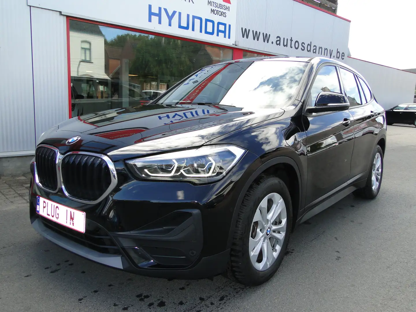 BMW X1 X1 xDrive25e Advantage Schwarz - 1