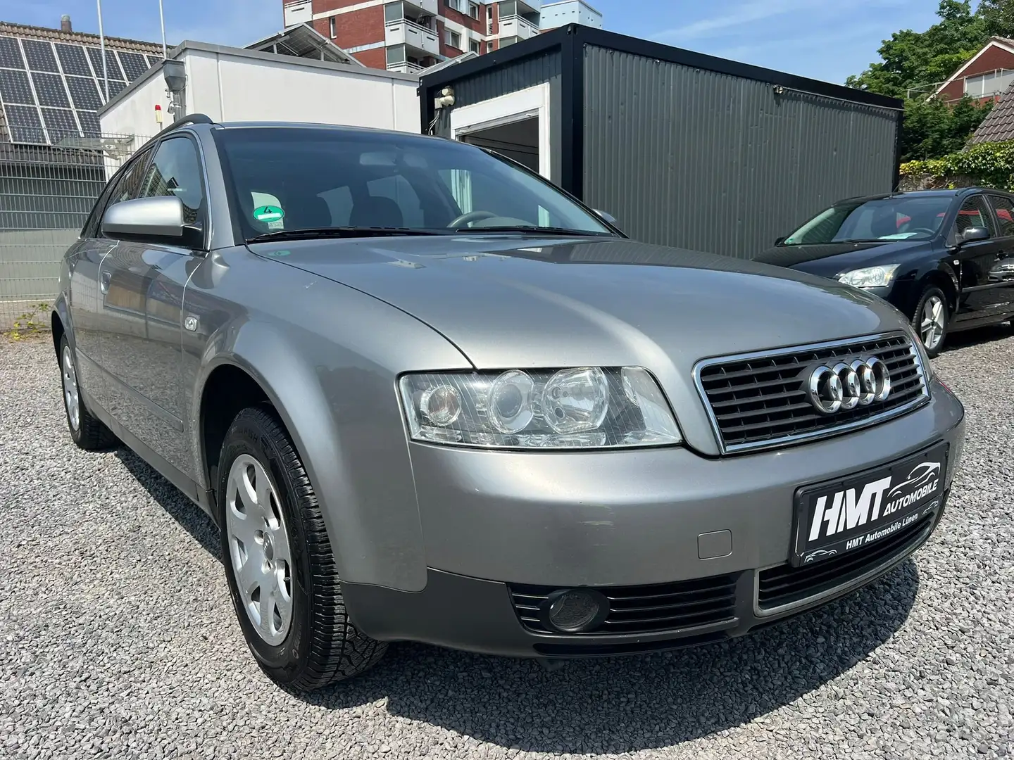 Audi A4 2.0l *Sitzheizung* TÜV/ASU* Grau - 1