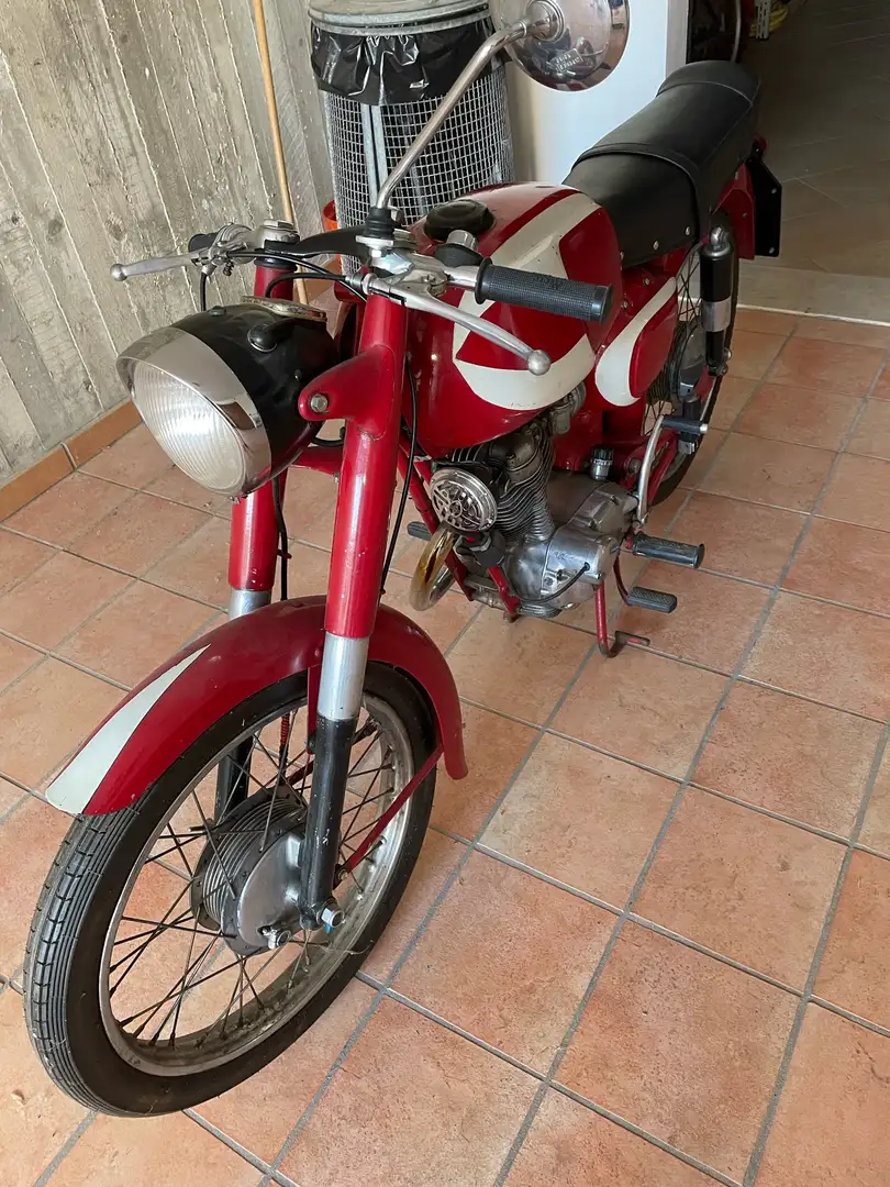 Moto Morini Corsaro 125 - 1