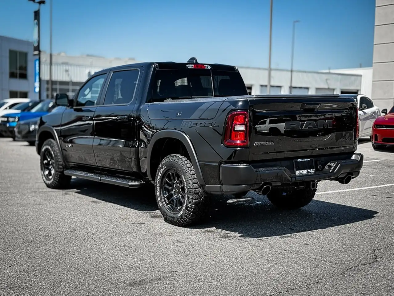 RAM 1500 снимка RAM 1500