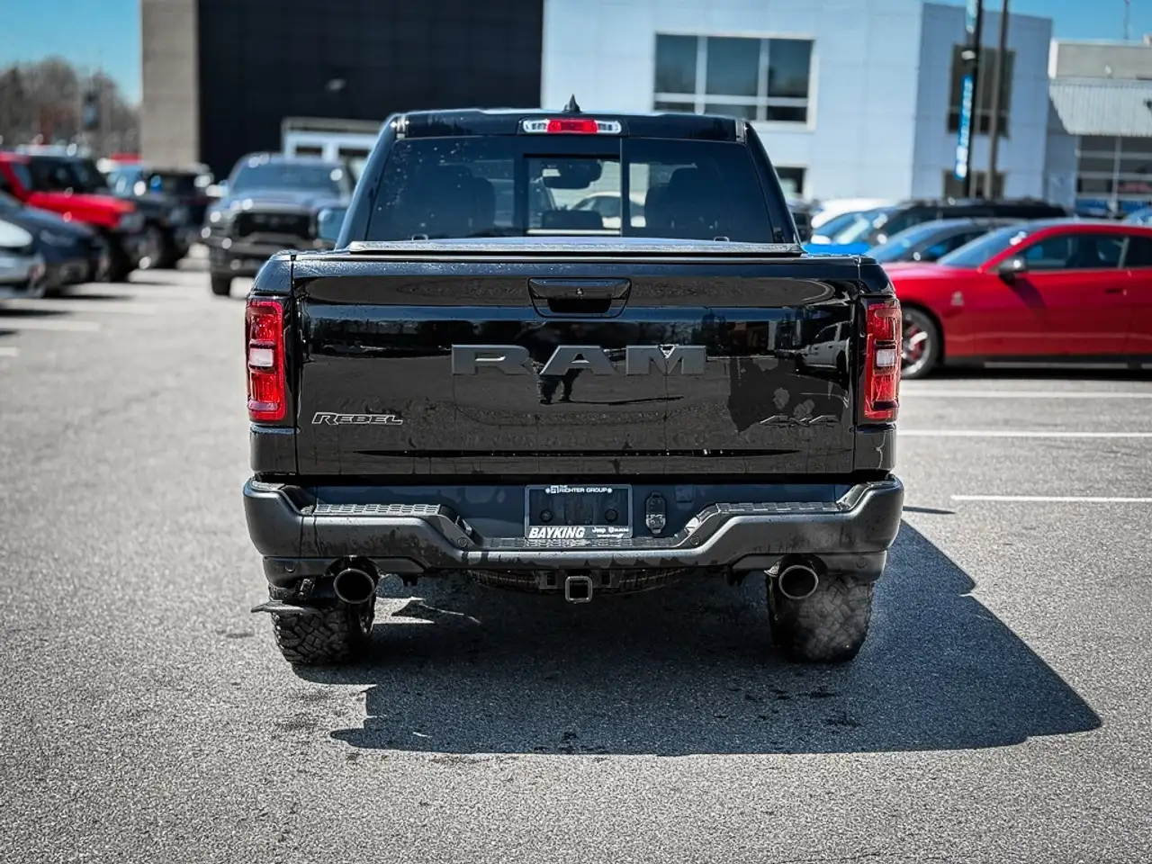 RAM 1500 снимка RAM 1500