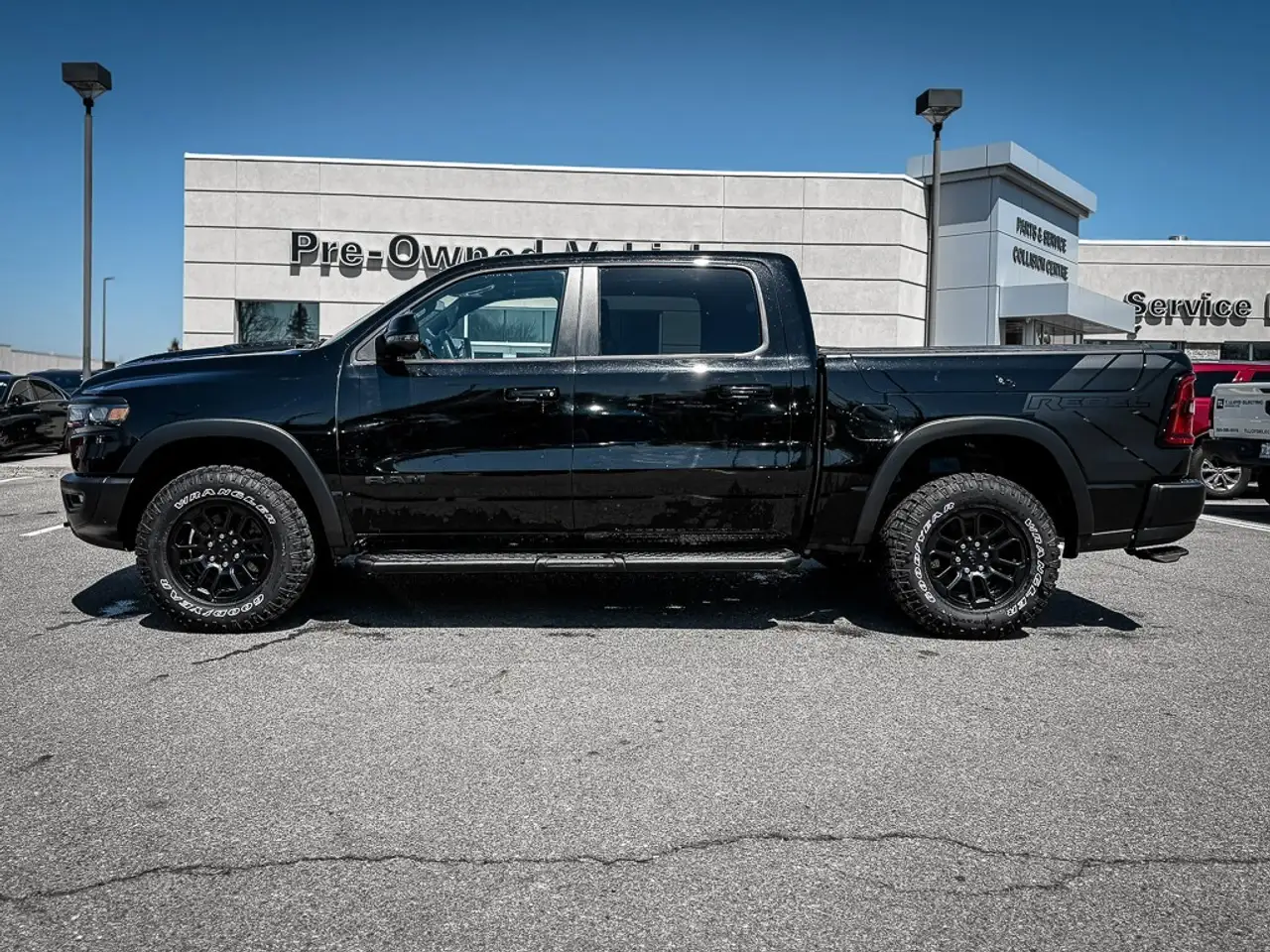 RAM 1500 снимка RAM 1500
