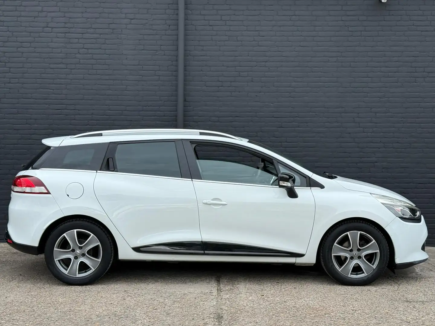 Renault Clio Estate 1.5 dCi ECO Night&Day NAVI | PDC | CRUISE | Bianco - 2