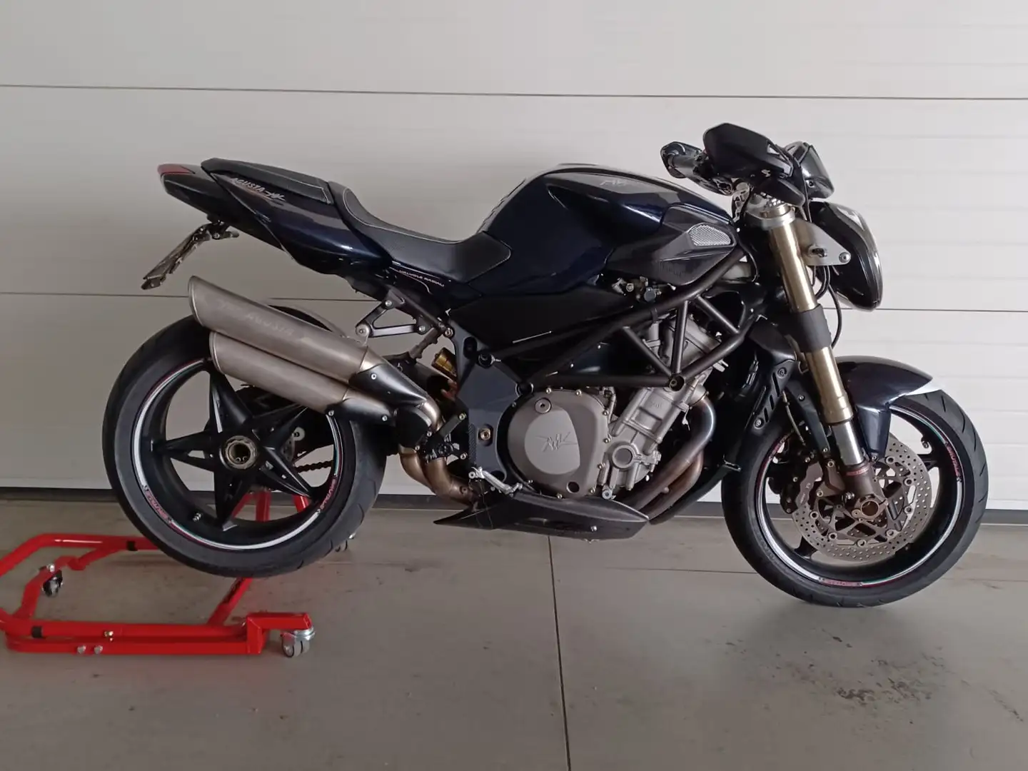 MV Agusta Brutale 910 S Albastru - 1
