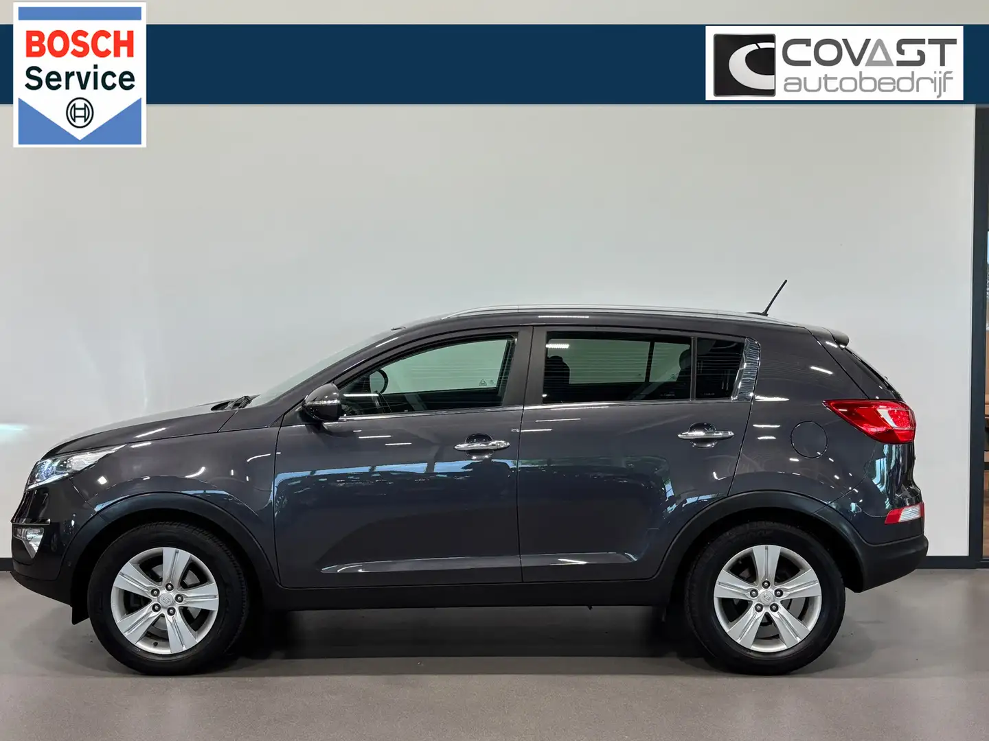 Kia Sportage 1.6 GDI Super Pack Navi|Camera|Xenon|Leder|Keyless Grau - 2