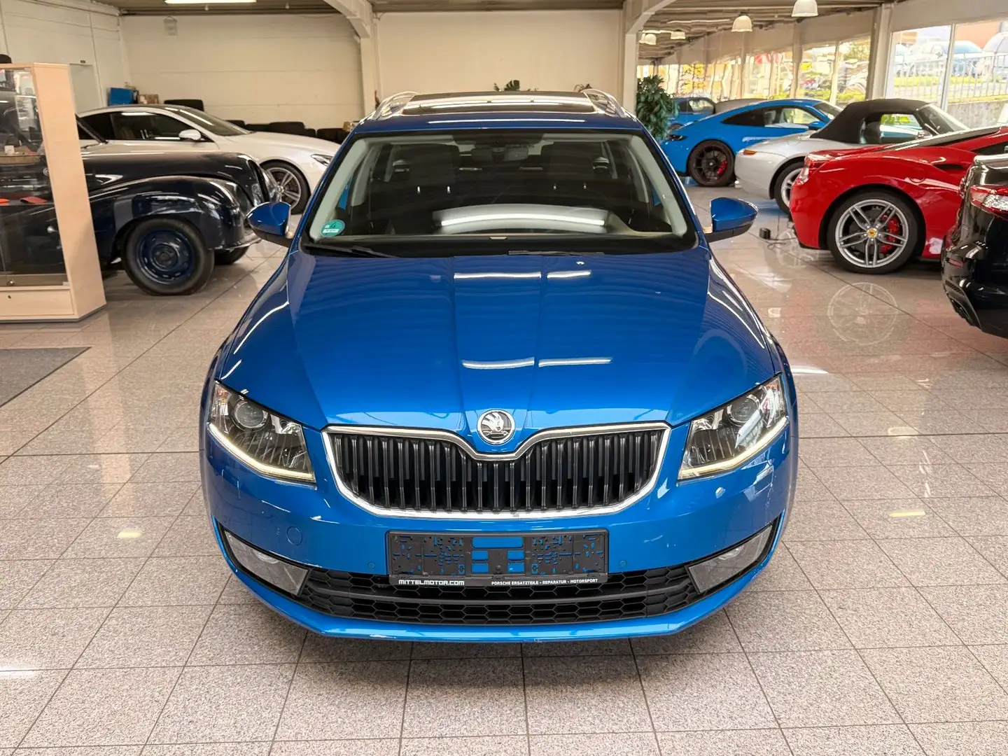 Skoda Octavia Combi Joy Blau - 2