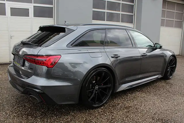 Audi RS6 Avant 4,0 TFSI quattro *ABT-Tuning* Ansicht 28