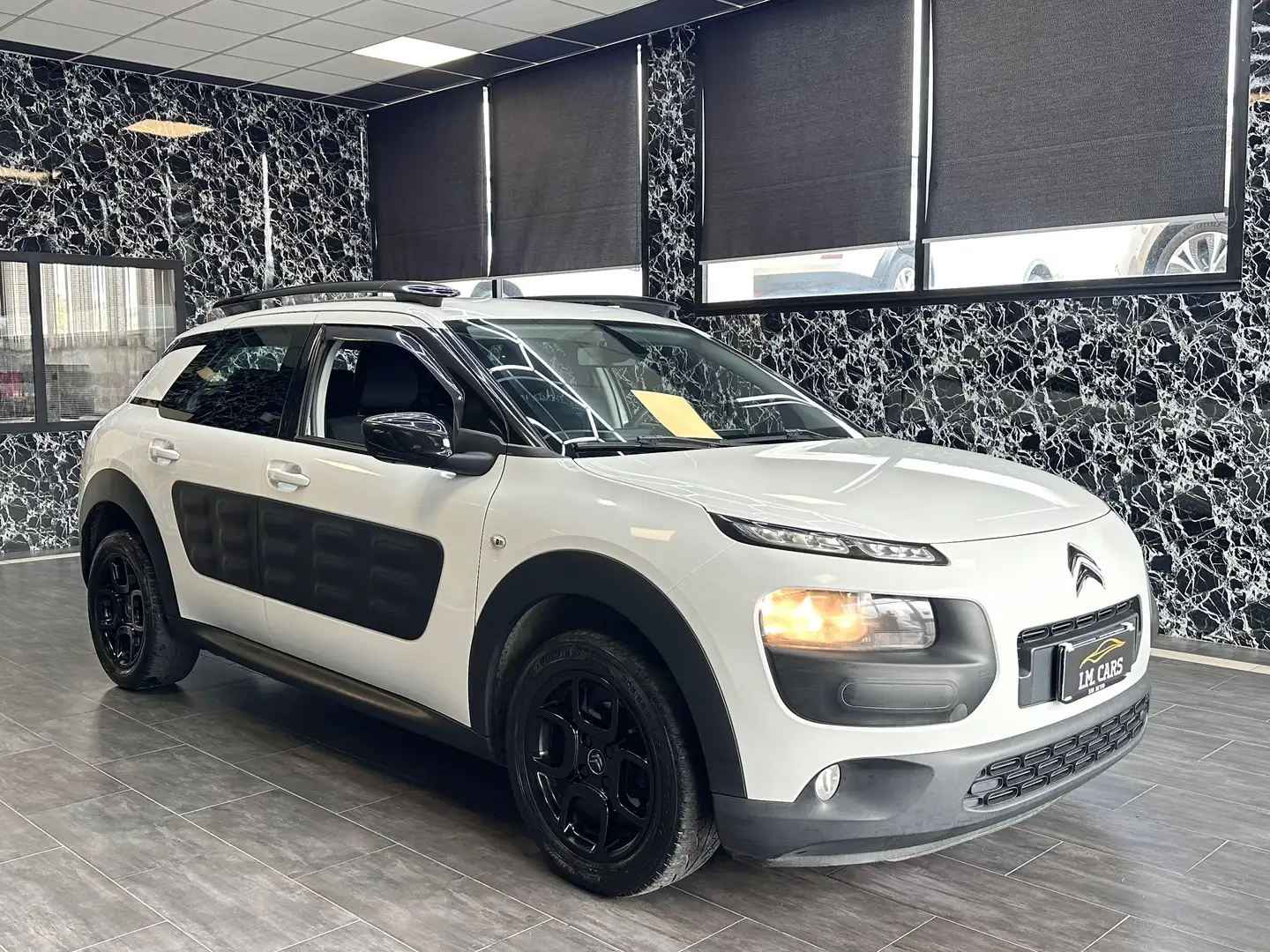 Citroen C4 Cactus 1.2 puretech Shine 82cv E6 Bianco - 1