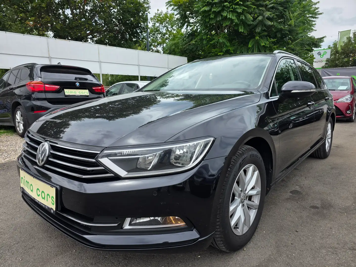 Volkswagen Passat Schwarz - 1