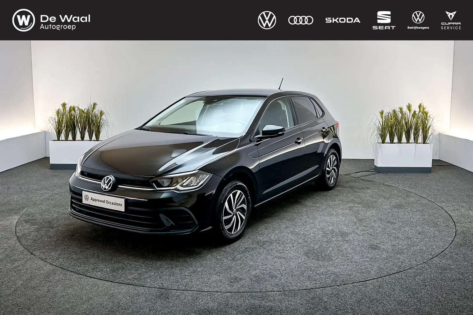 Volkswagen Polo 1.0 TSI 95pk DSG Life | Parkeersensoren V+A, Achte Negro - 1