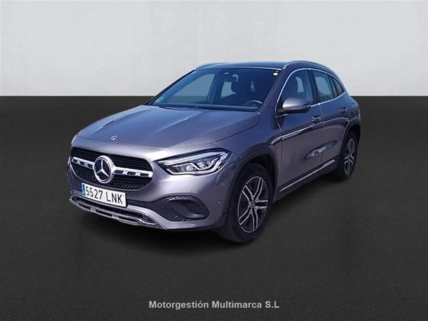 Mercedes-Benz GLA 220 D 4MATIC - 1