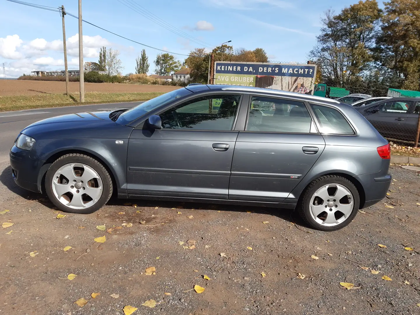 Audi A3 1.6 FSI Sportback S line Sportpaket plus Grau - 2