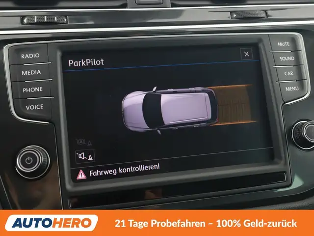 Volkswagen Tiguan view 25