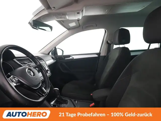Volkswagen Tiguan view 10