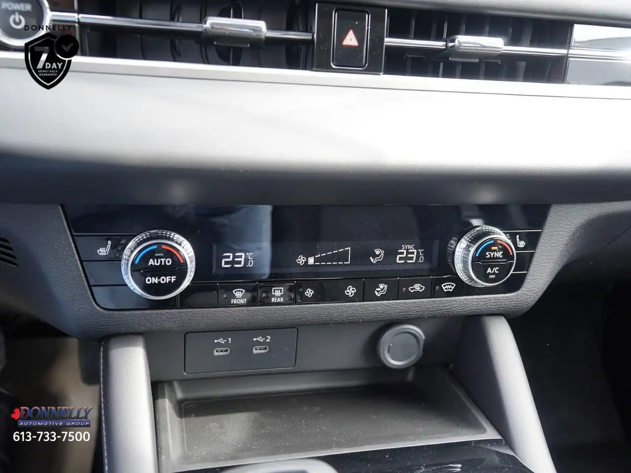 Mitsubishi Outlander снимка Mitsubishi Outlander