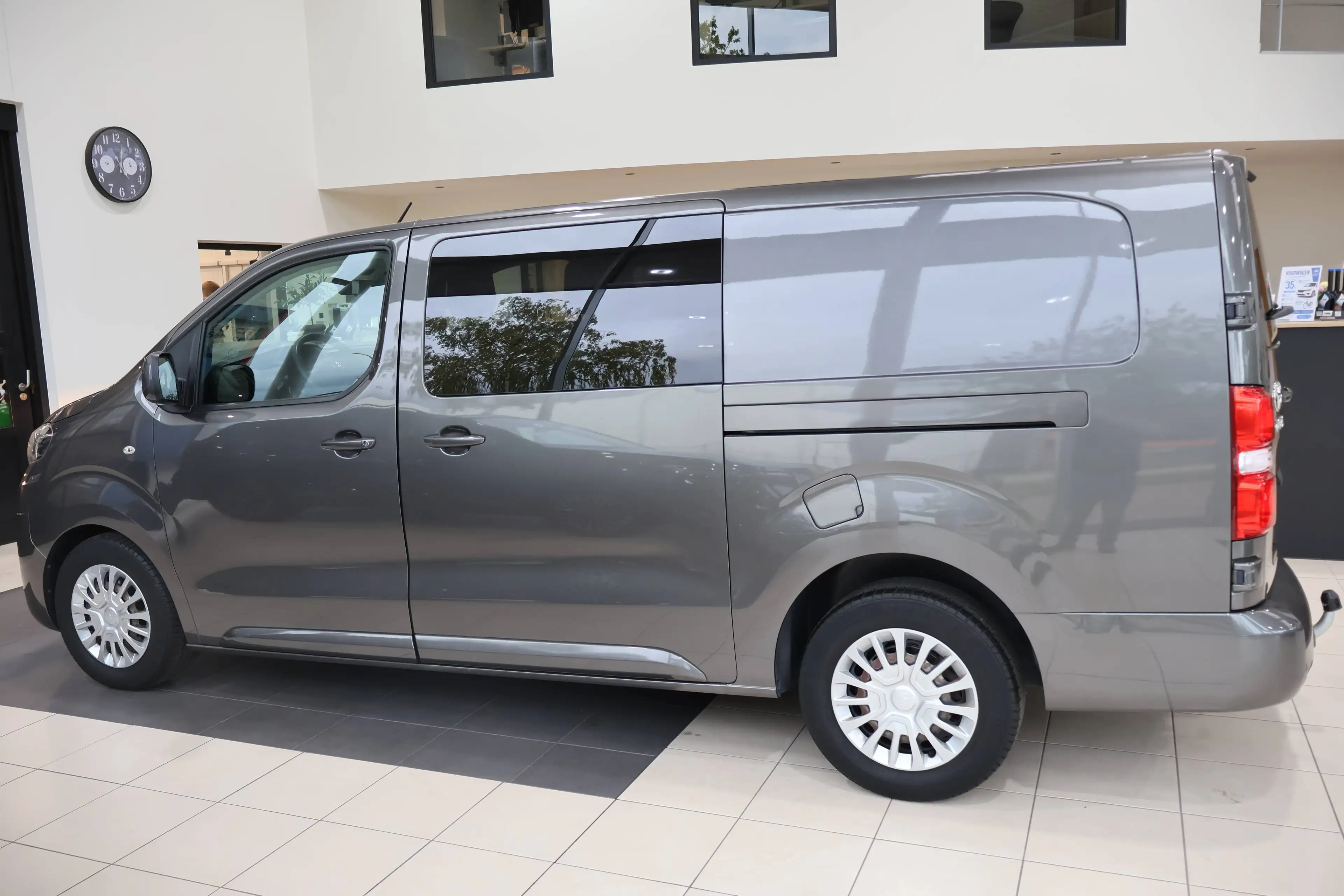 Toyota Proace PROACE 2.0 DIESEL L3 / DUBBELE CABINE / 6PL / LICHTE VRACHT — photo 2