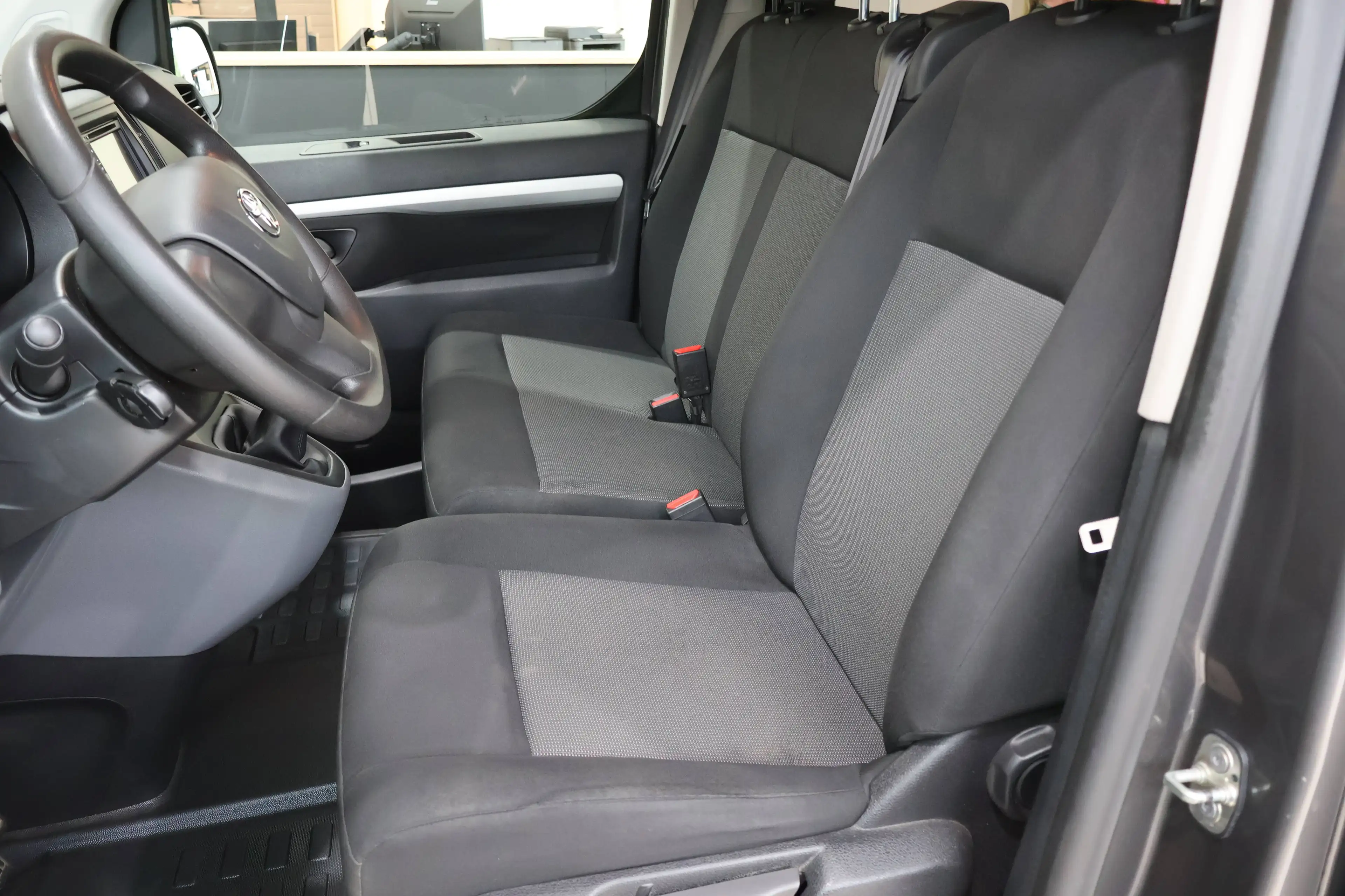 Toyota Proace PROACE 2.0 DIESEL L3 / DUBBELE CABINE / 6PL / LICHTE VRACHT — photo 8