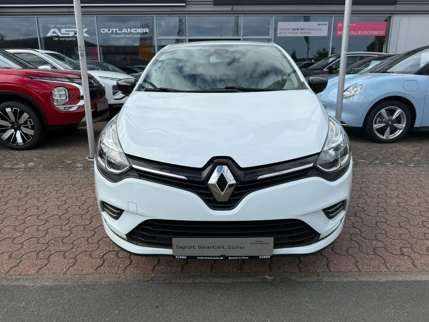 Renault Clio IV 0.9 Collection *DAB *Klima *Navi bijela - 2