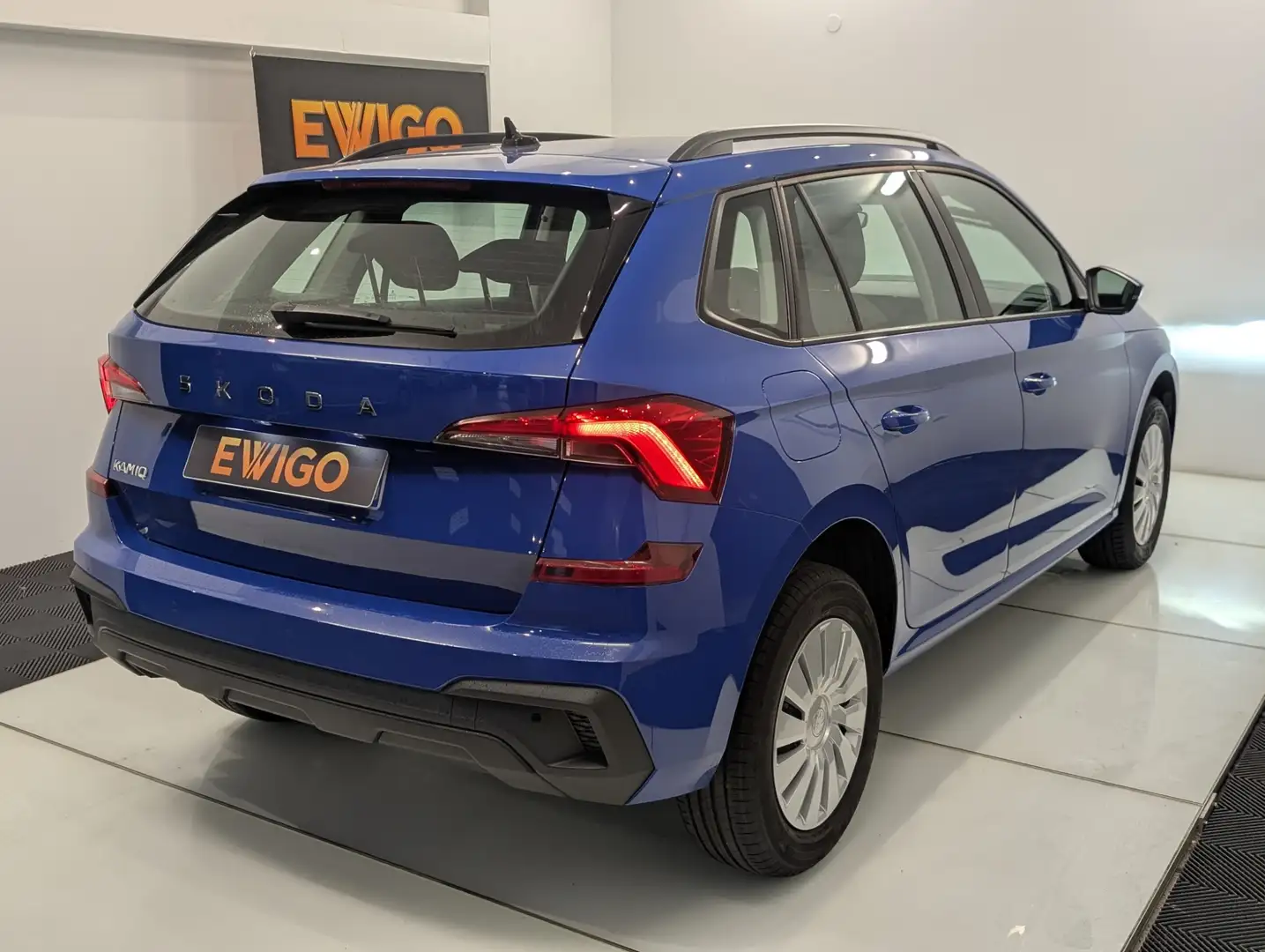 Skoda Kamiq 1.0 TSI 95ch ACTIVE BVM5 - 2