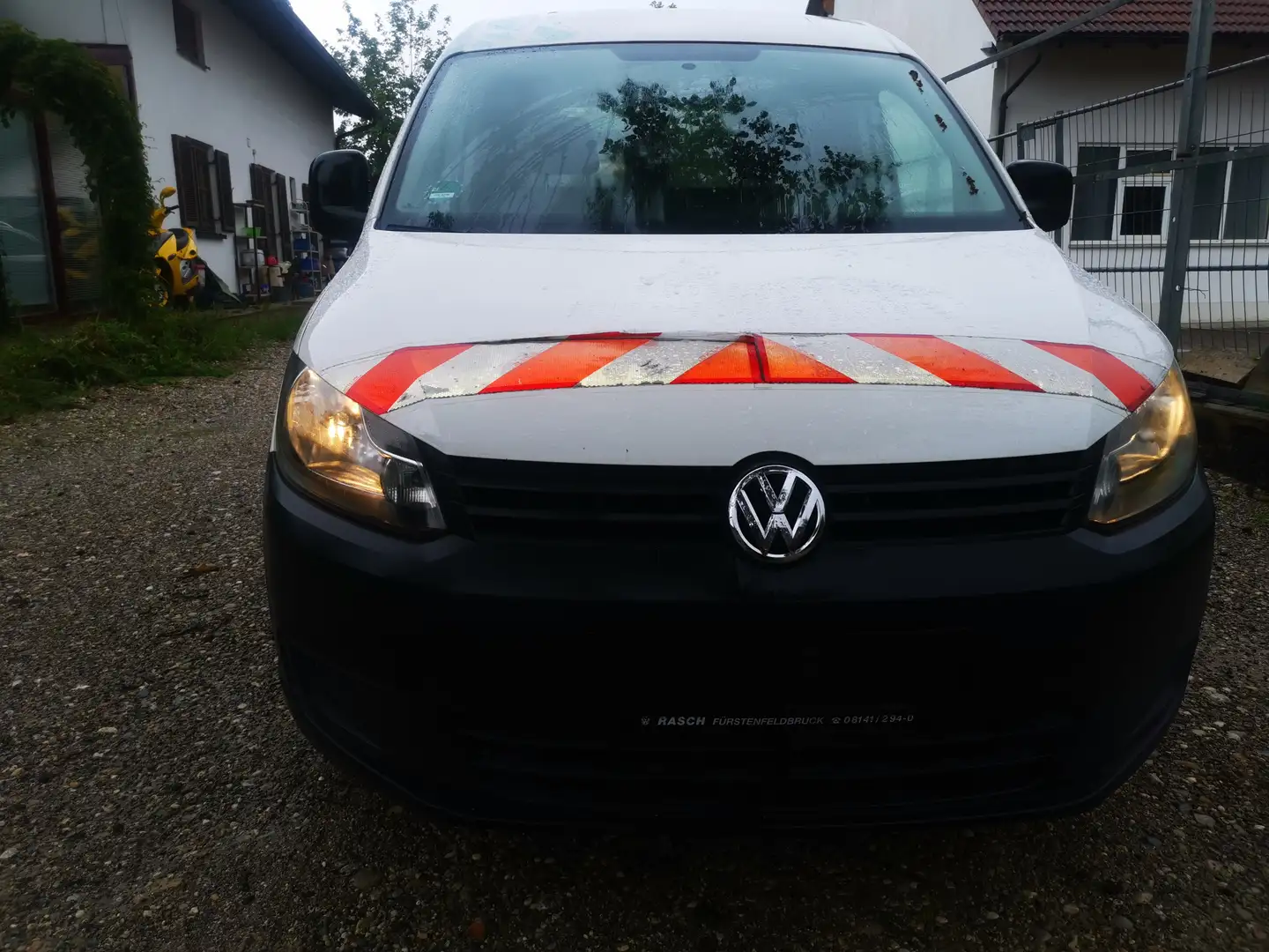 Volkswagen Caddy 1.2 Blanc - 1