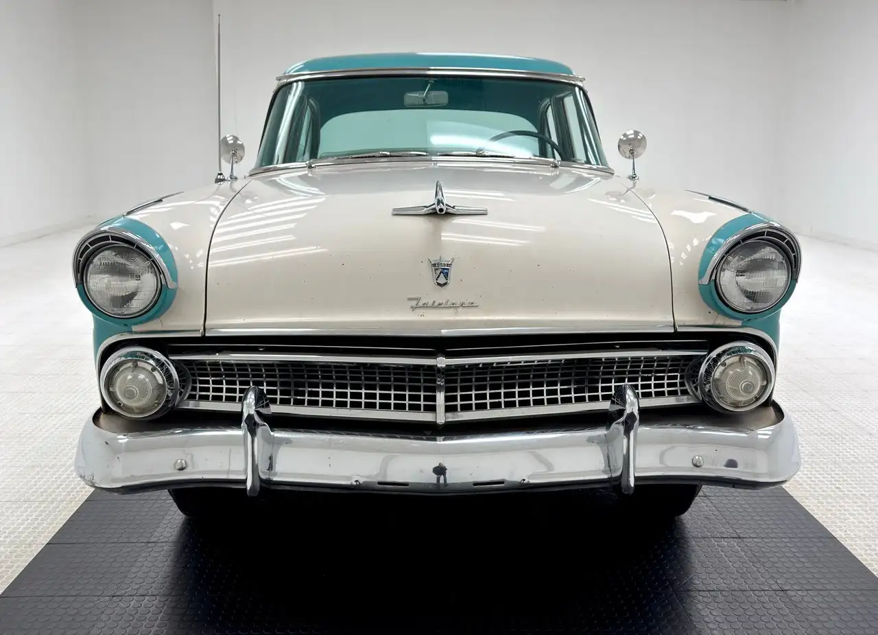 Ford Fairlane Town Sedan, foto 8