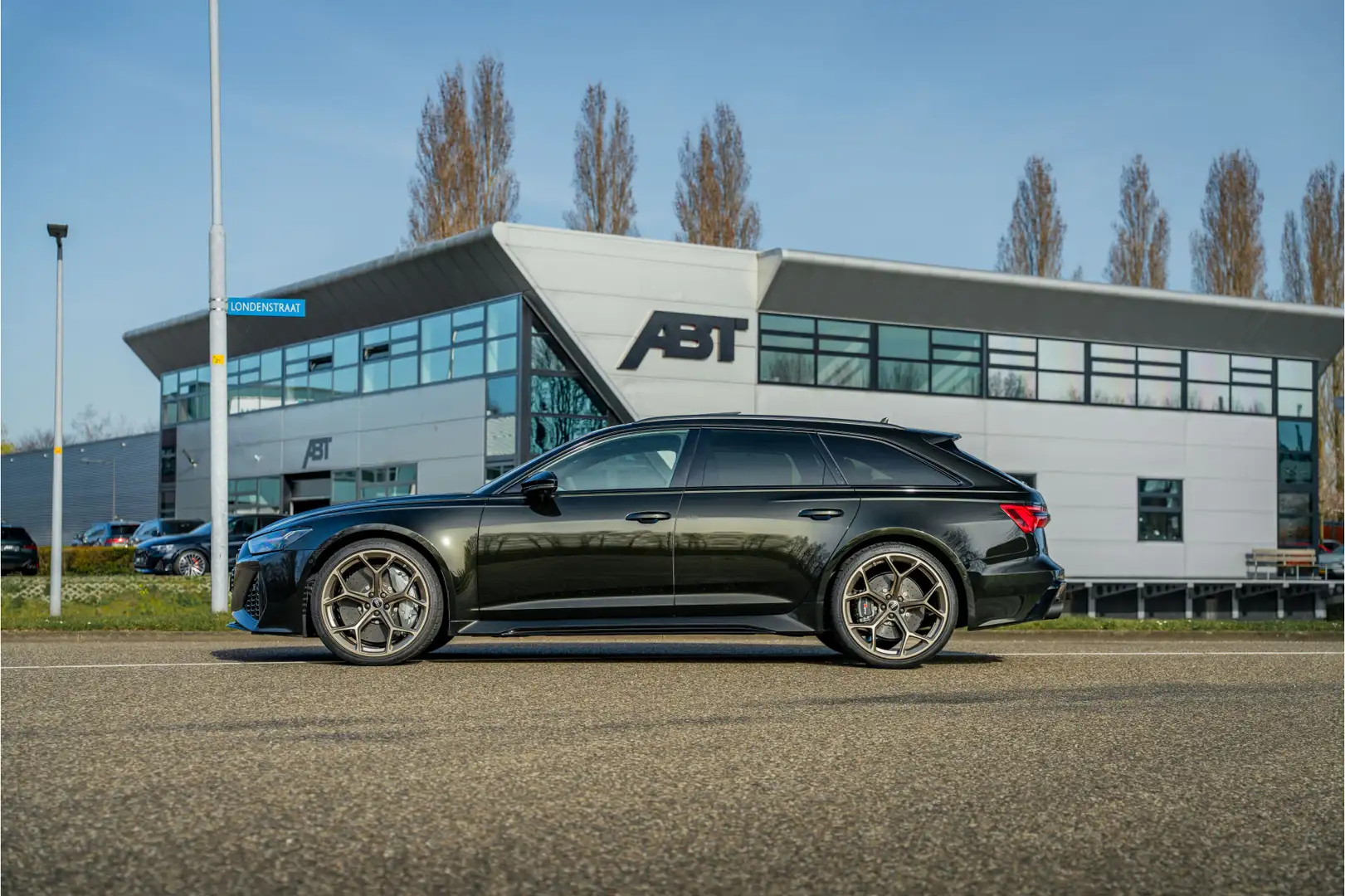Audi RS6 Performance Quattro 630pk Dark olive green Porsche Verde - 2