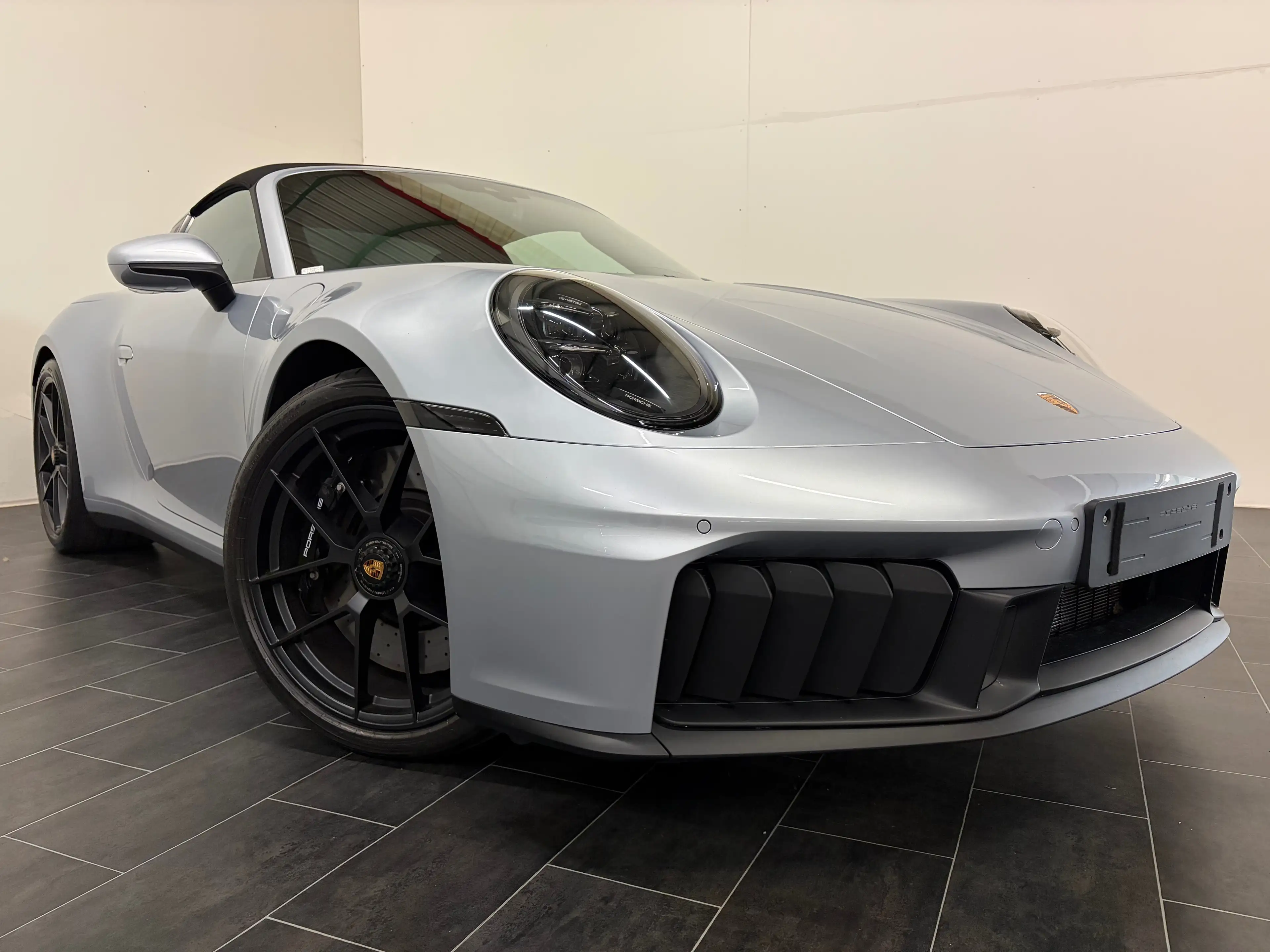 Porsche 911 911 Carrera 4 Targa GTS 1,9kWh GTS **PTS-1.Hand**