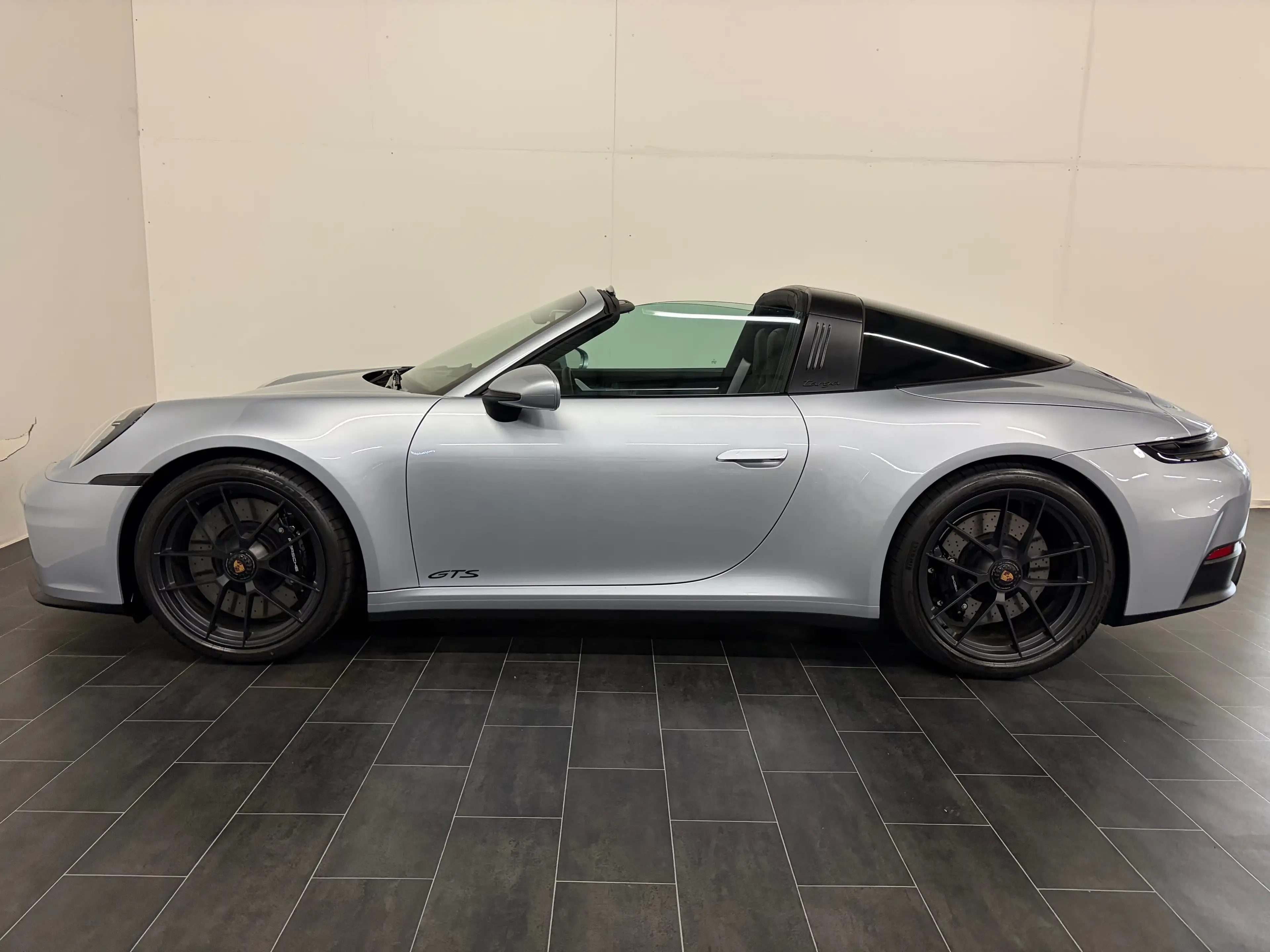 Porsche 911 911 Carrera 4 Targa GTS 1,9kWh GTS **PTS-1.Hand** — photo 5
