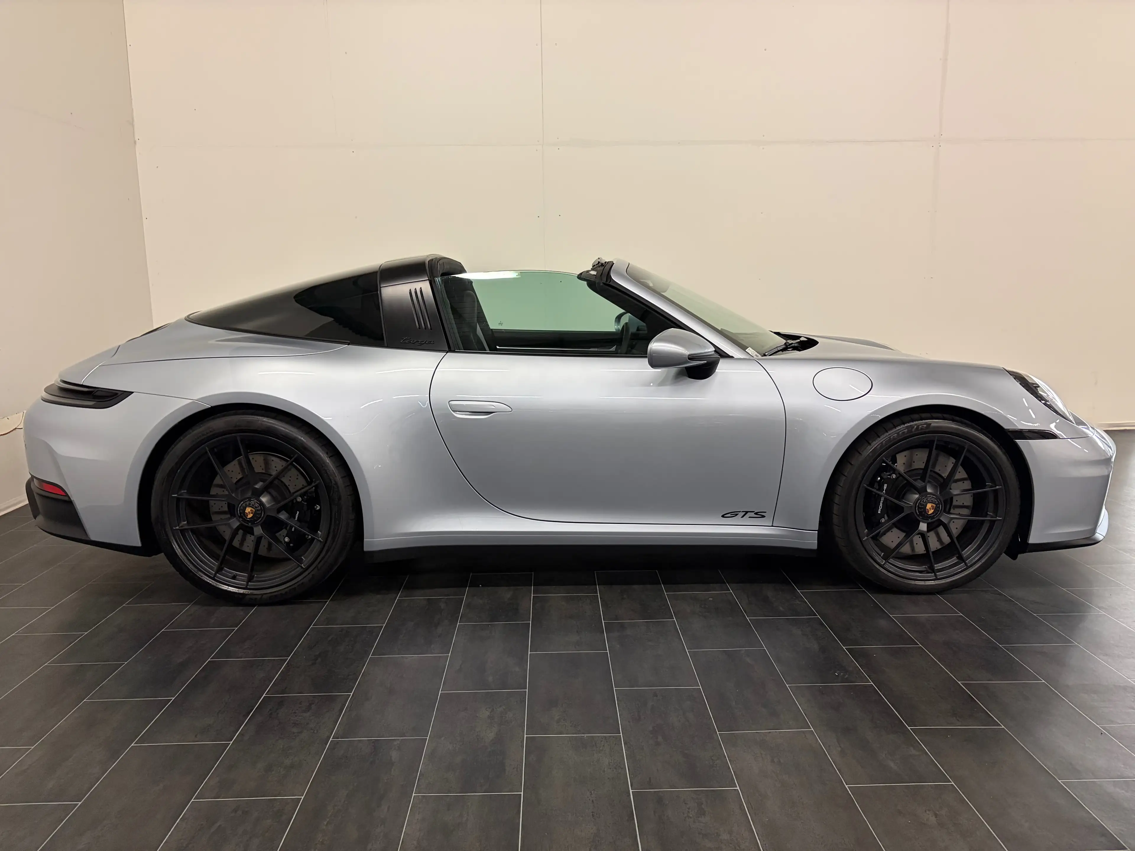 Porsche 911 911 Carrera 4 Targa GTS 1,9kWh GTS **PTS-1.Hand** — photo 7