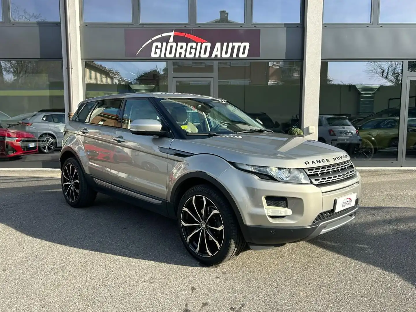Land Rover Range Rover Evoque Range Rover Evoque 5p 2.2 sd4 Dynamic 190cv - 1