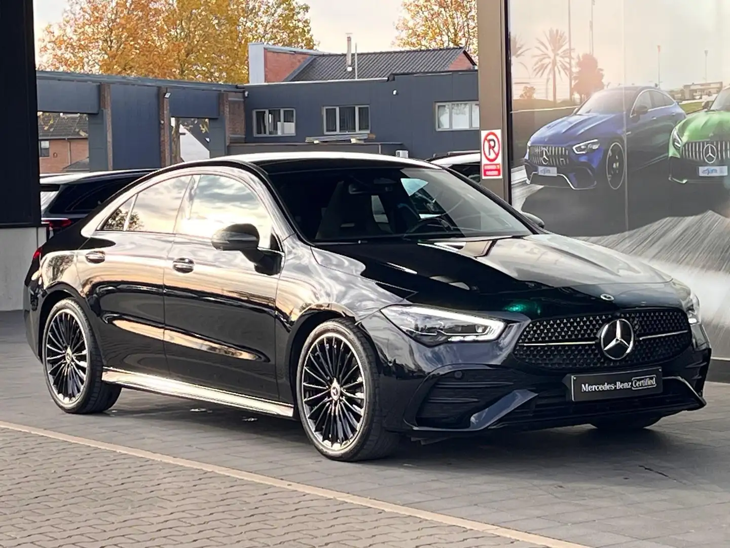 Mercedes-Benz CLA 220 d AMG/Pano/Full option Zwart - 2