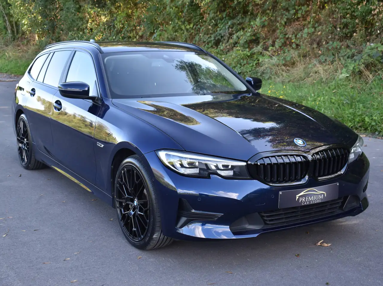 BMW 330 e TOURING LEDER CAMERA MEMORY CARPLAY, миниатюра 7