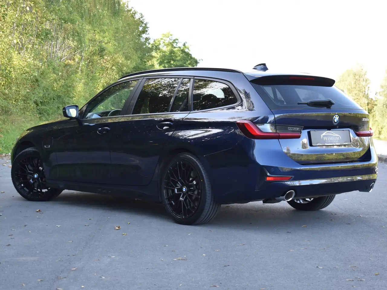 BMW 330 e TOURING LEDER CAMERA MEMORY CARPLAY, миниатюра 17