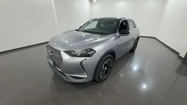 DS Automobiles DS 3 DS3 Crossback 50 kWh e-tense So Chic