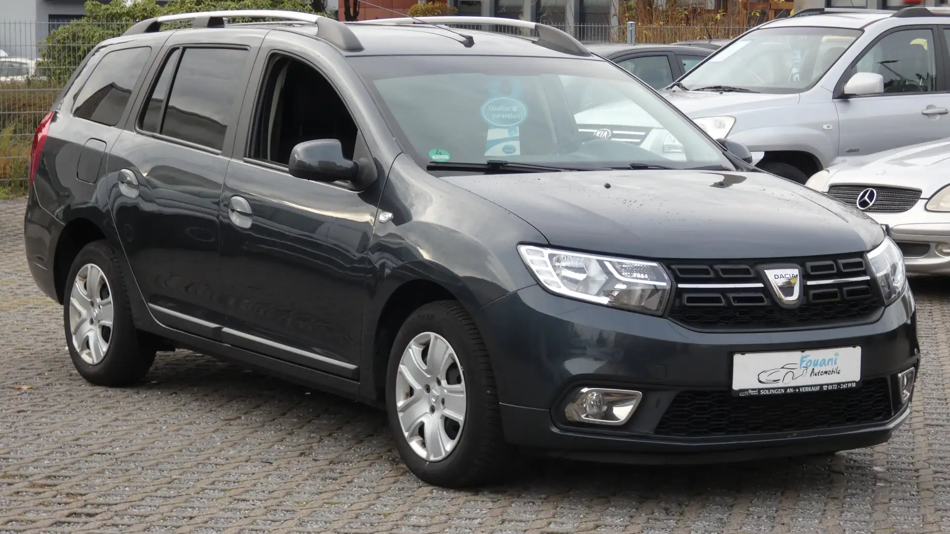 Dacia Logan Laureate Automatik 12 Monate Garantie Euro6 Gris - 1