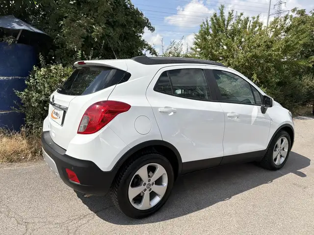 Opel Mokka view 3