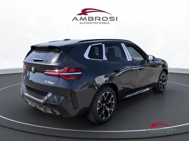 BMW X3 view 3