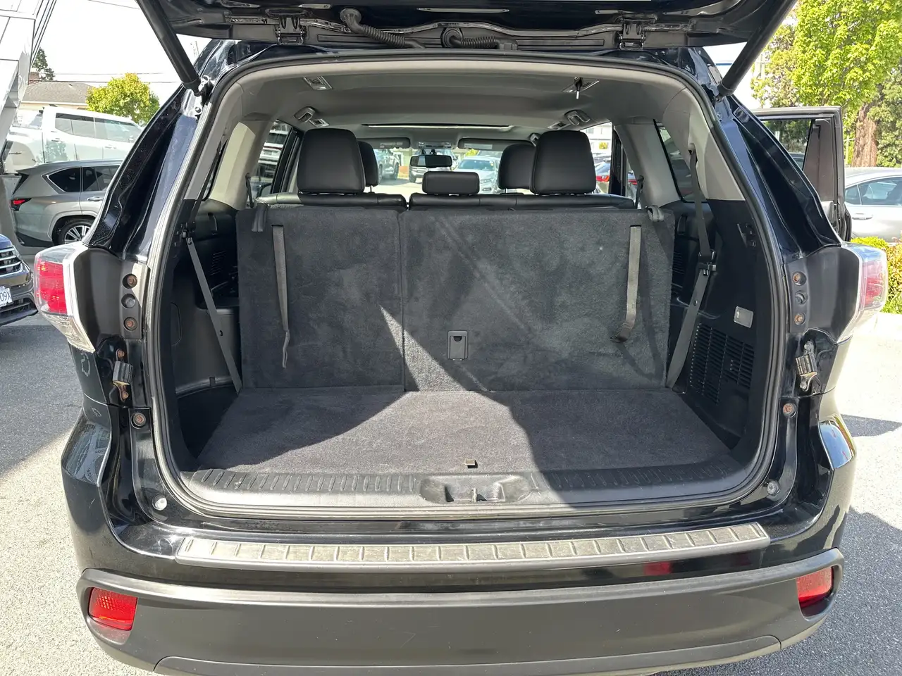 Toyota Highlander снимка Toyota Highlander