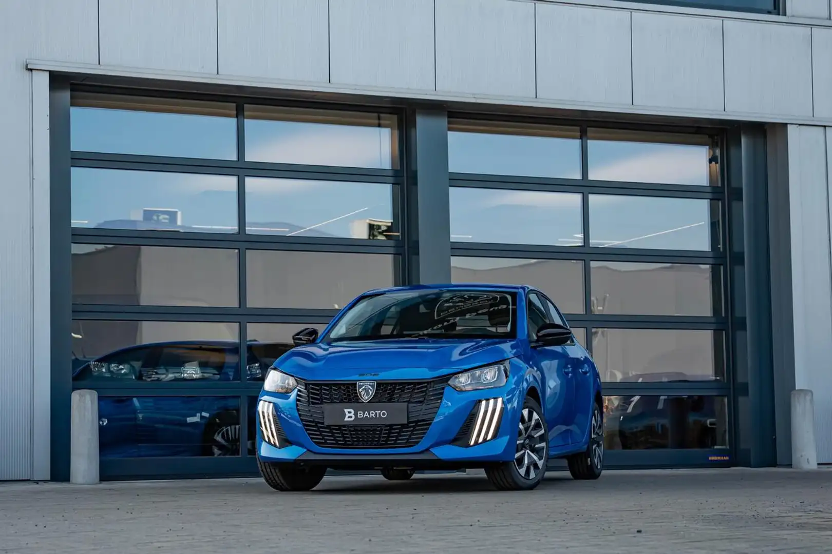 Peugeot 208 Facelift - Active - Parkeersens. - Apple Car Play Bleu - 1