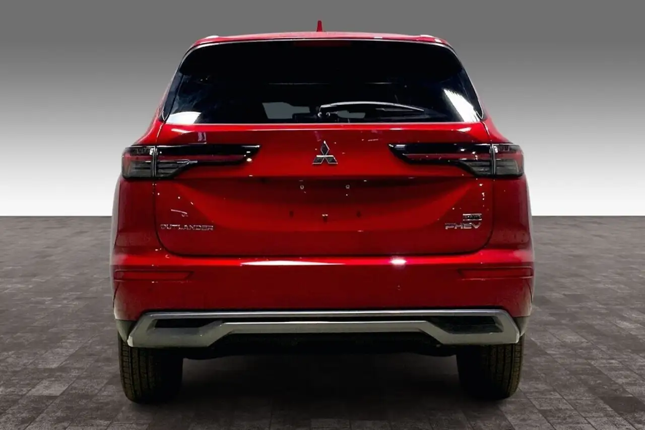 Mitsubishi Outlander снимка Mitsubishi Outlander