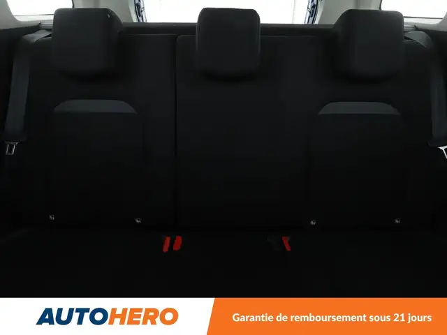 Dacia Duster view 15