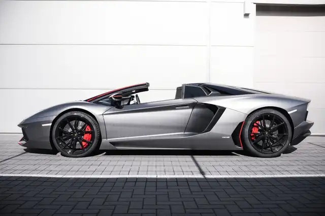 Lamborghini Aventador