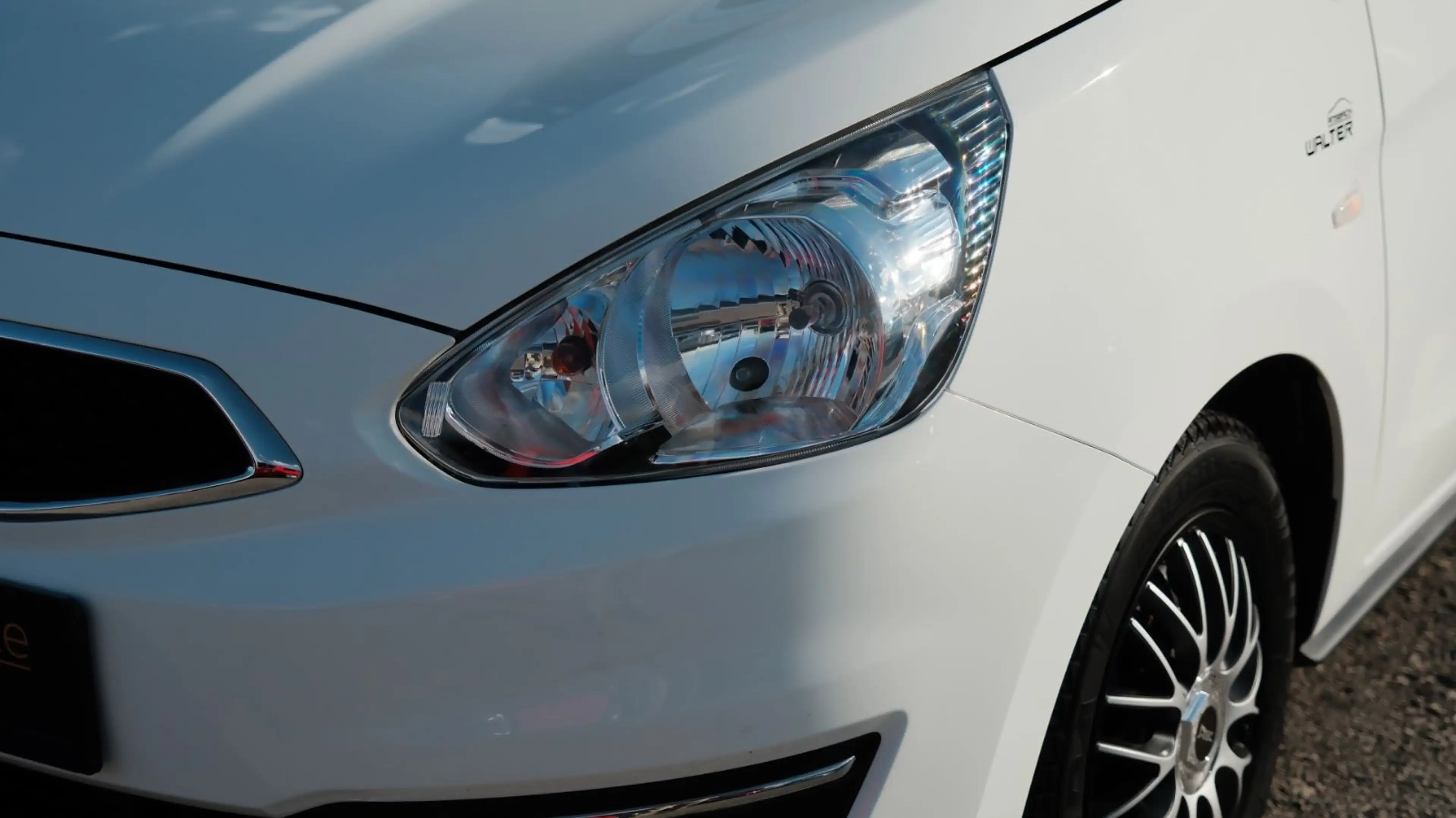 Mitsubishi Space Star Radio Bluetooth USB Winterreifen TÜV — photo 12