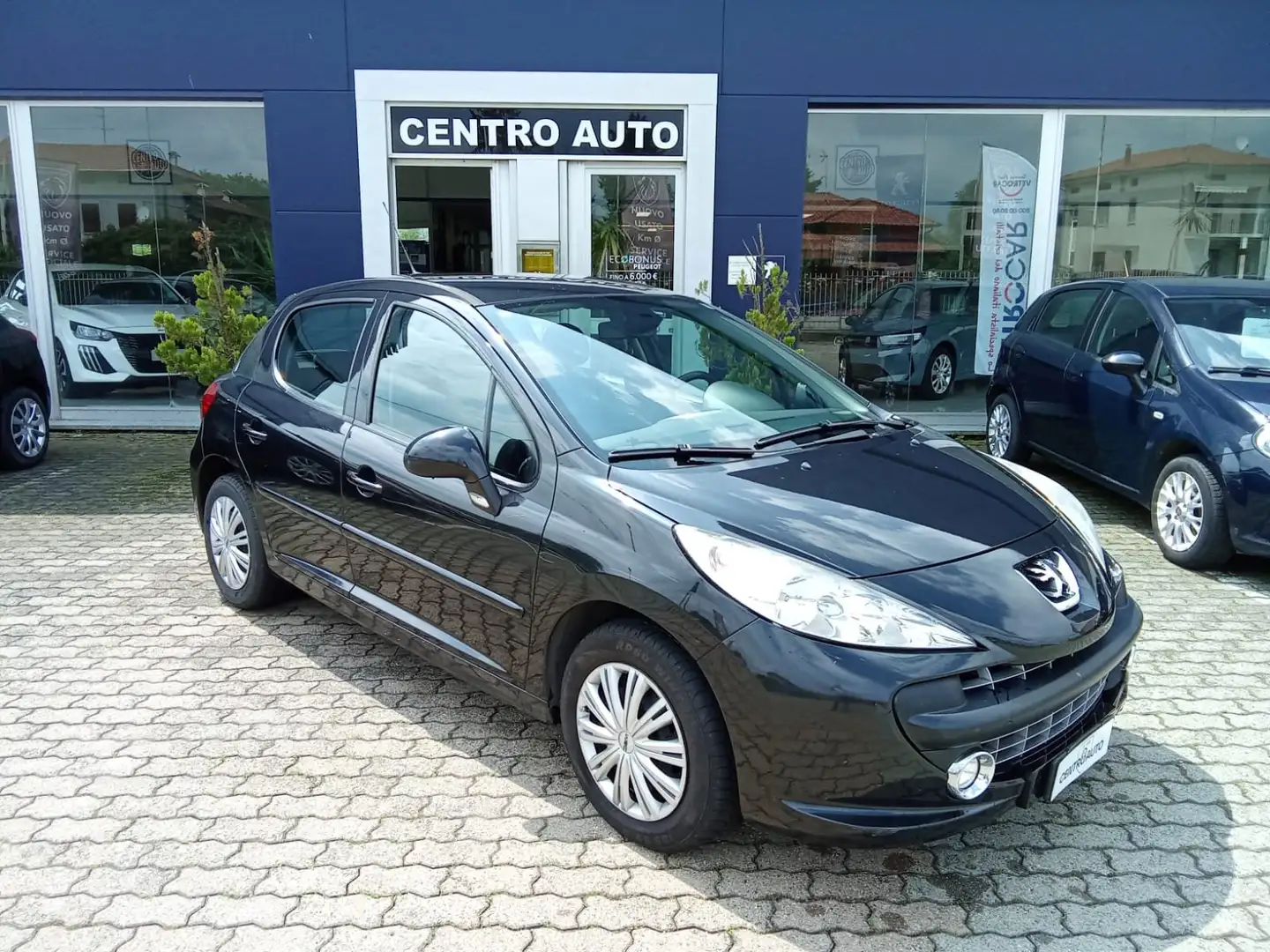 Peugeot 207 207 5p 1.6 hdi 16v XS 90cv Noir - 1
