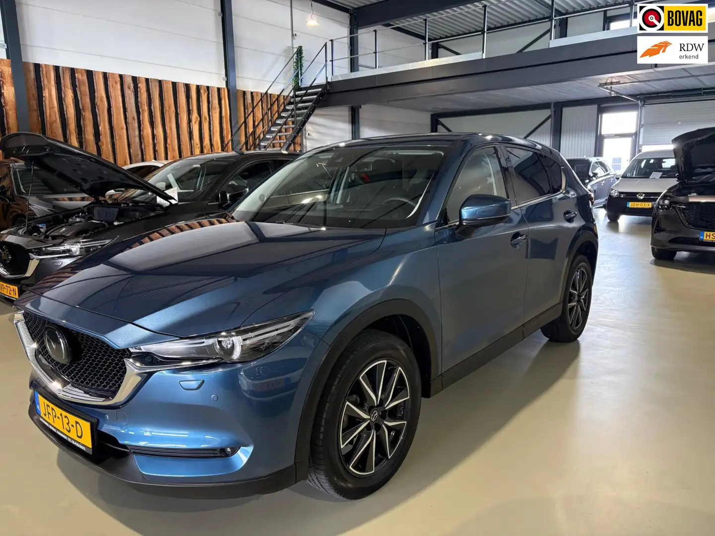 Mazda CX-5 2.5 SkyActiv-G 194 GT-M 4WD adaptive cruise achter Blau - 1