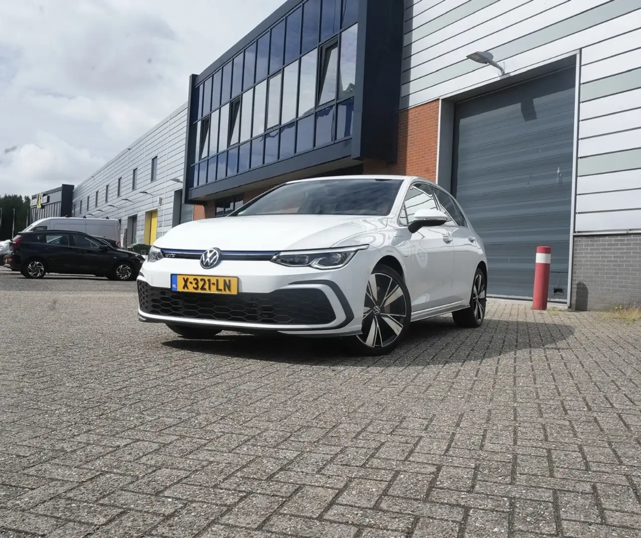Volkswagen Golf GTE 1.4 eHybrid Bianco - 1