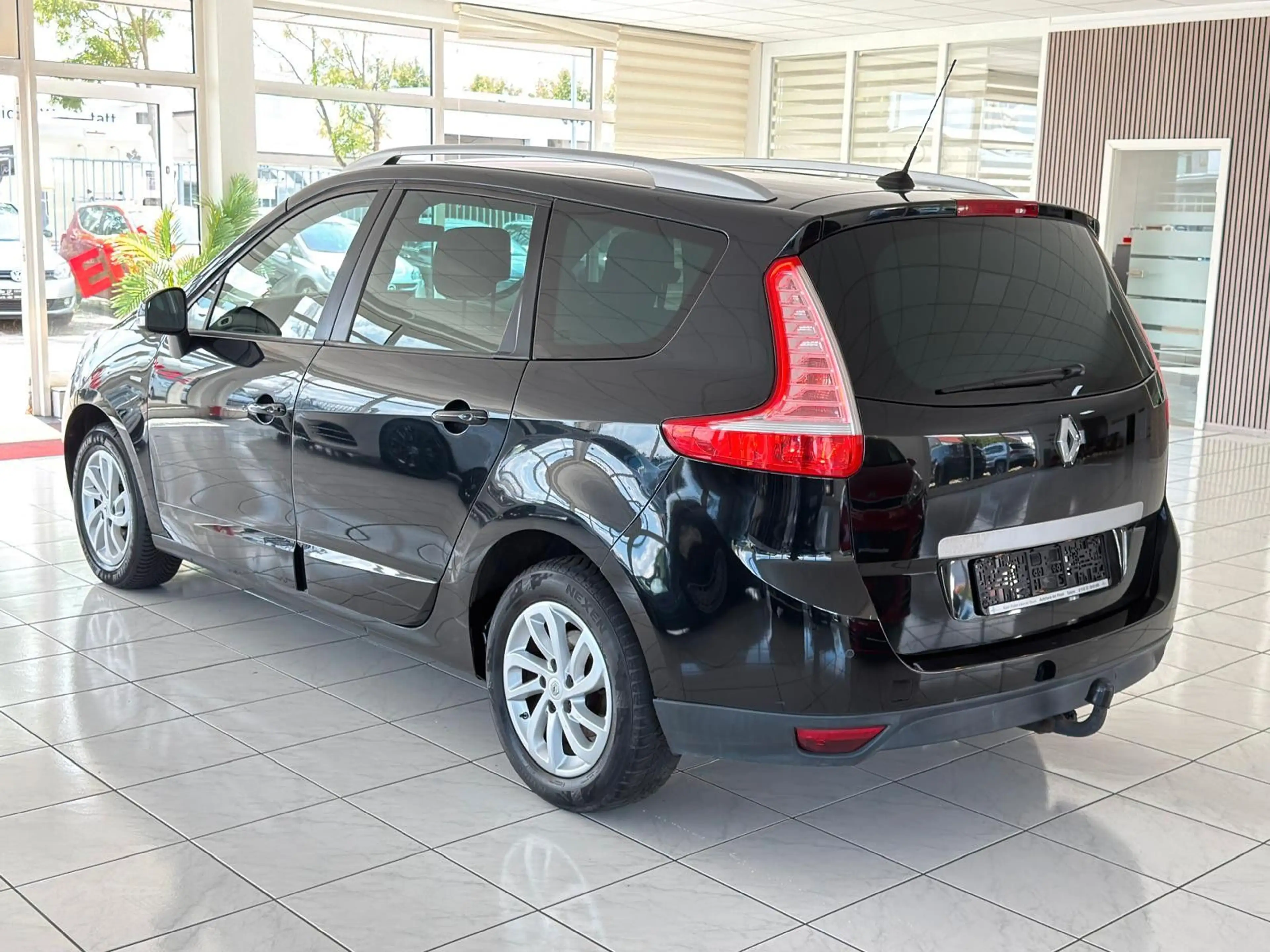 Renault Scenic III Grand Limited+Navi+Klima+PDC+Keyless — photo 4