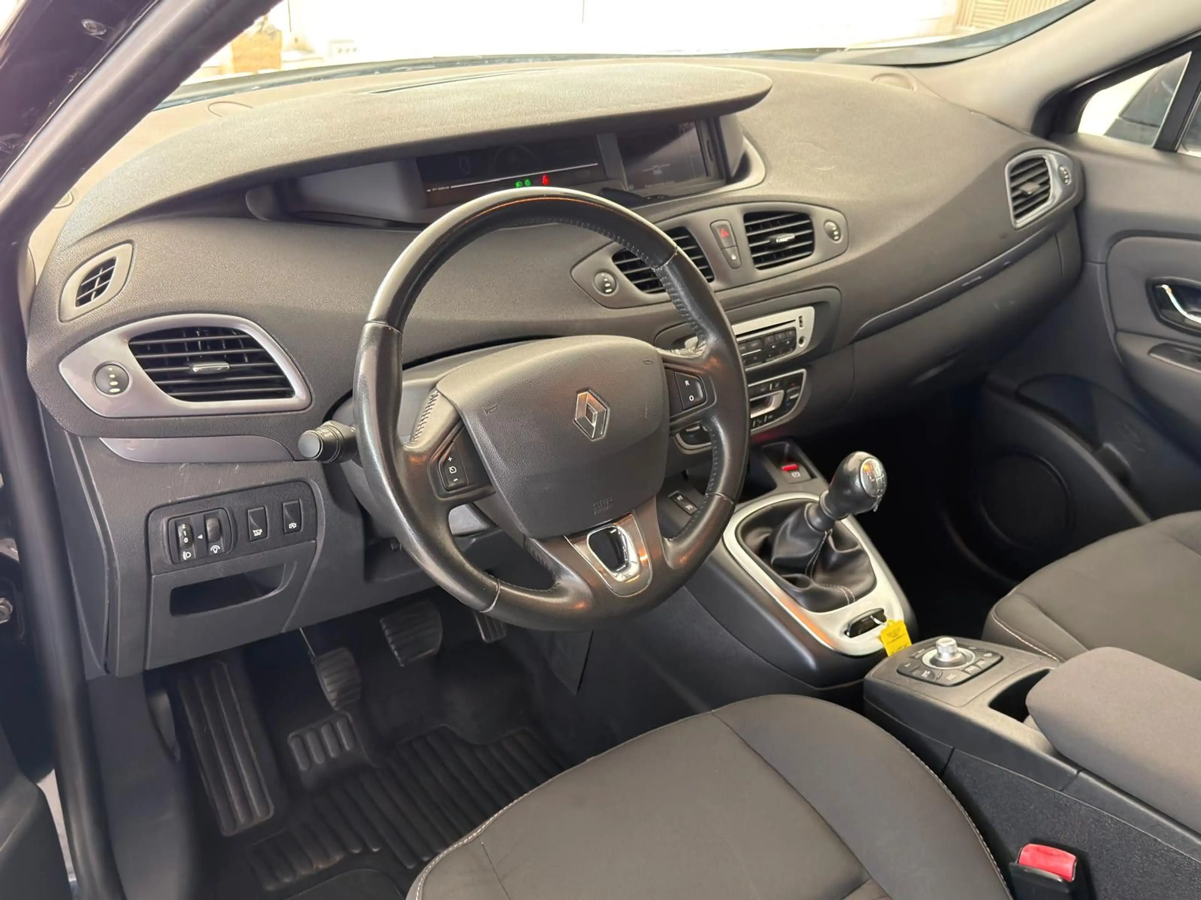 Renault Scenic III Grand Limited+Navi+Klima+PDC+Keyless — photo 8
