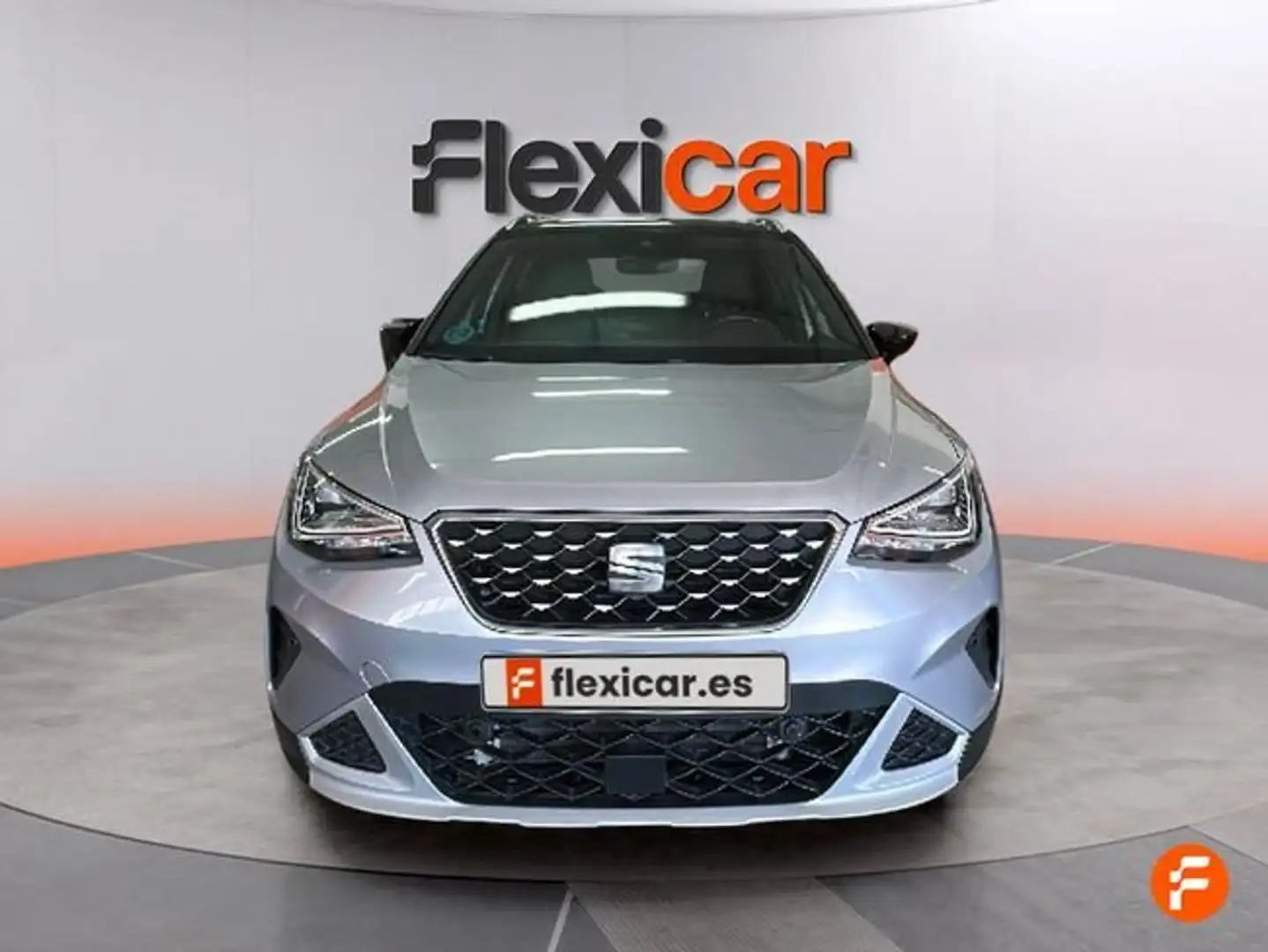 SEAT Arona 1.5 EcoTSI S&S Special Edition DSG7 150 Gris - 2